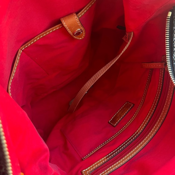 Authentic Dooney and Bourke snake print leather tote - Picture 10 of 17